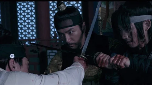 Thời Kỳ Phiến Loạn - The Age Of Blood